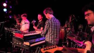 Young Stuff - Snarky Puppy Live 2012 (with bass solo) Snarky Puppy 2012