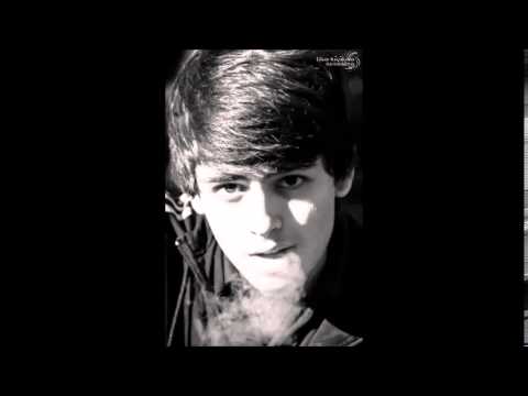 Konfezar - Sorarlarsa Mutluyuz