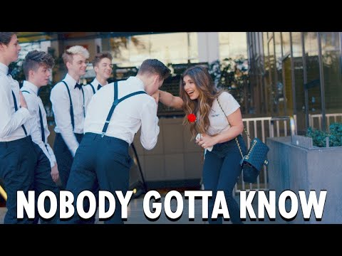 Video de Nobody Gotta Know