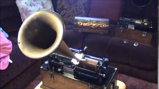 1898 Edison Suitcase Home Phonograph Playing 1898 Brown Wax Cylinder - Michael Casey