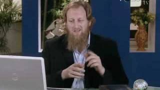 In this episode of "The Proof of Islam" Mr. Green shares stories of people that were inspired by the Quran.Abdurraheem Gre...