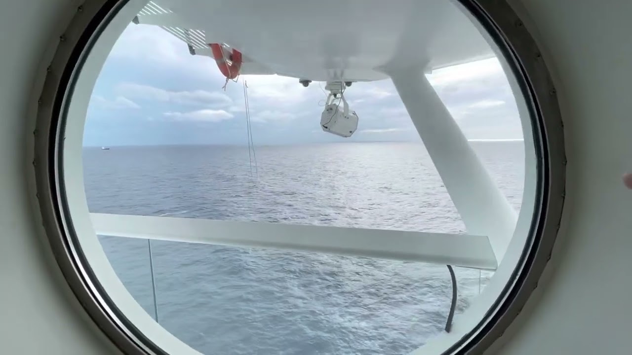 Symphony of the Seas - Cabin 11128 - Video 3