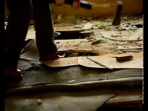 TOTAL i ZATOR - Nareszcie Kryzys (OFFICIAL MUSIC VIDEO 2012)