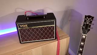 Video thumbnail for VOX Pathfinder 10: All-Analog Practice Amp by Vox Amps