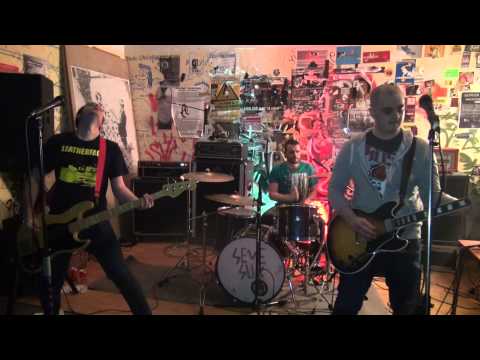 THE GUNDOWN- Young gun (CSO La Astilla 22-2-14)