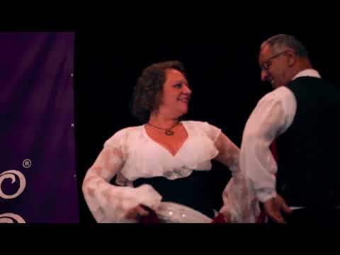 Devolvo te a Vida - Grupo Rosas e Punhais - Música: Devuelveme La Vida - Bustamante