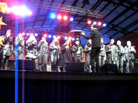 Gabriel Forss & One Voice - Halo (Live Kungsträdgården 20/11/2010)