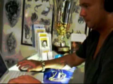 DJ Peter Gelderblom bij Tattoo Bob