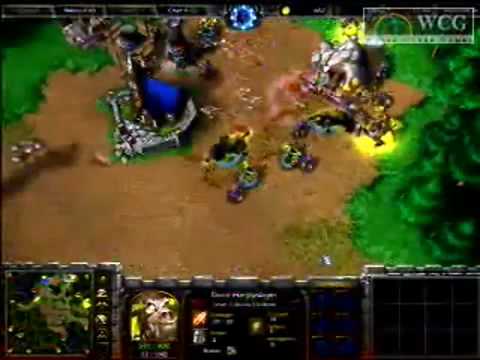 WCG 2004 Grand Semi Final  Warcraft III match  Grubby vs Welcometo set2