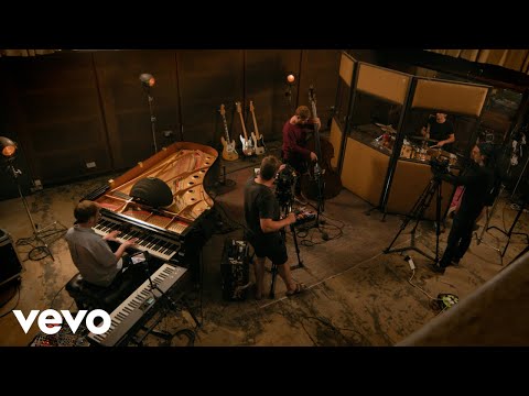 GoGo Penguin - From the North - GoGo Penguin Live in Manchester online metal music video by GOGO PENGUIN