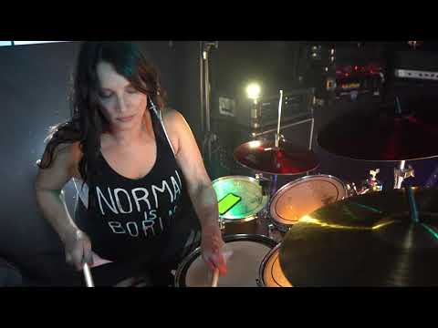 Michelle Pickering - Hit Like A Girl 2021