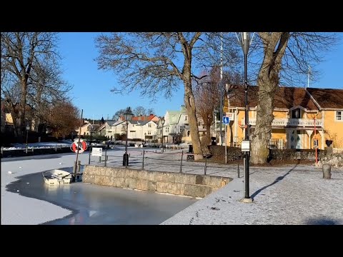 Stockholm Walks: Trosa frozen river