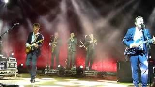 Mark King Level 42 "Overtime" with Lorimer Mix intro Portsmouth Guildhall 18th October 2016