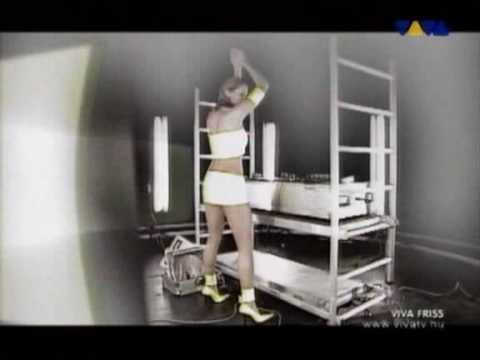 DJ Niki Belucci   1234