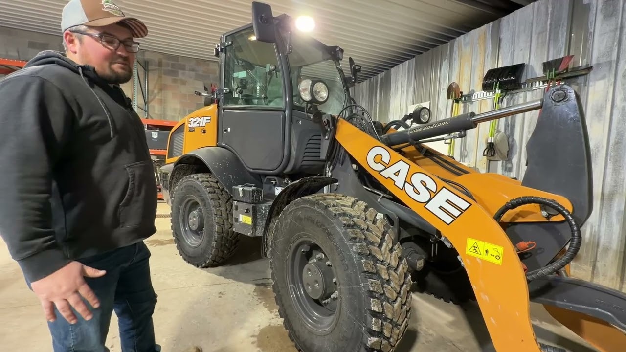 Case 321F Payloader Review 