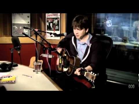 Folk Insomnia - Darren Hanlon