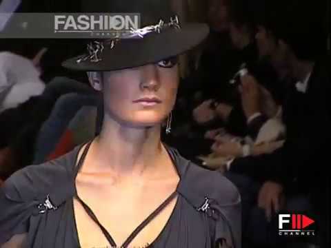"Paola Frani" Autumn Winter 2003 2004 Milan 1 of 4 Pret a Porter Woman by FashionChannel