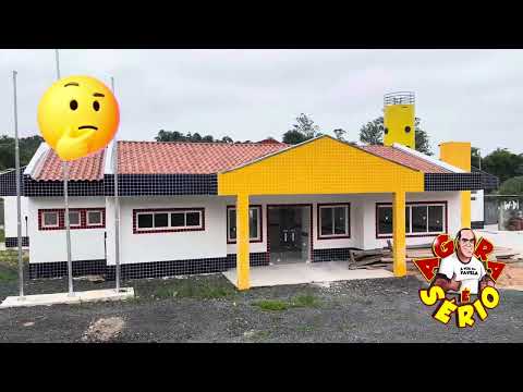 JUQUITIBA A CIDADE QUE NÃO DEU CERTO. OBRA DA CRECHE DO CSU ESTÁ PARADA SEM PLACA DE VALORES E TERMINO DA OBRA E UMA DÍVIDA DE QUASE 800 MIL REAIS.
