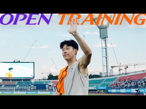 Spurs open training and fans signing session in South Korea!