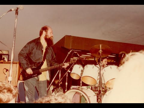 1981 6-30 Dixie Dregs - Gary Gand Music, Highland Park, IL - Andy West-Steinberger bass - AUDIO ONLY