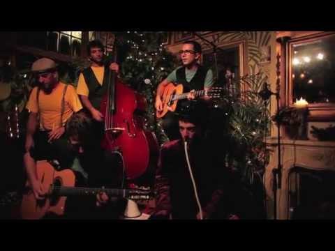 Woody Gipsy Band - Minor swing - Live in London at LeQuecumbar