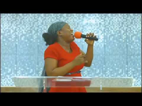 Sr Fendie Noël - youn nan gwo moman adorasyon e louwanj li yo