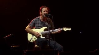 Pearl Jam - I Am A Patriot - Jacksonville (April 13, 2016)