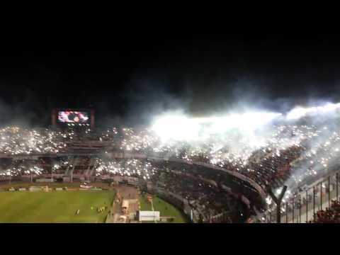 "recibimiento de river copa libertadores 2016" Barra: Los Borrachos del Tablón • Club: River Plate • País: Argentina