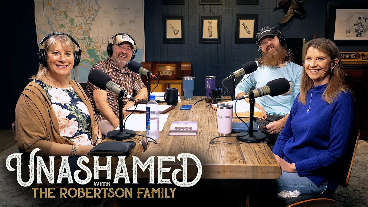 Ep 1285 | The Only Photo of Phil Robertson in a Suit & the Crisis That Nearly Broke the Family