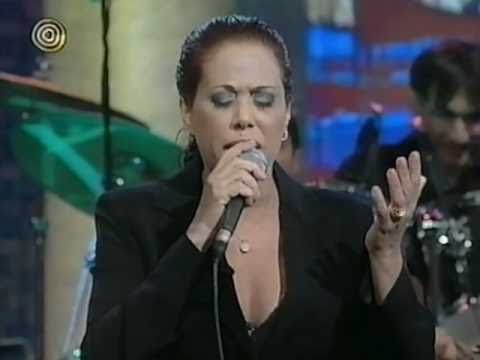 B'emtsa Hachayim - Margalit Tzan'ani