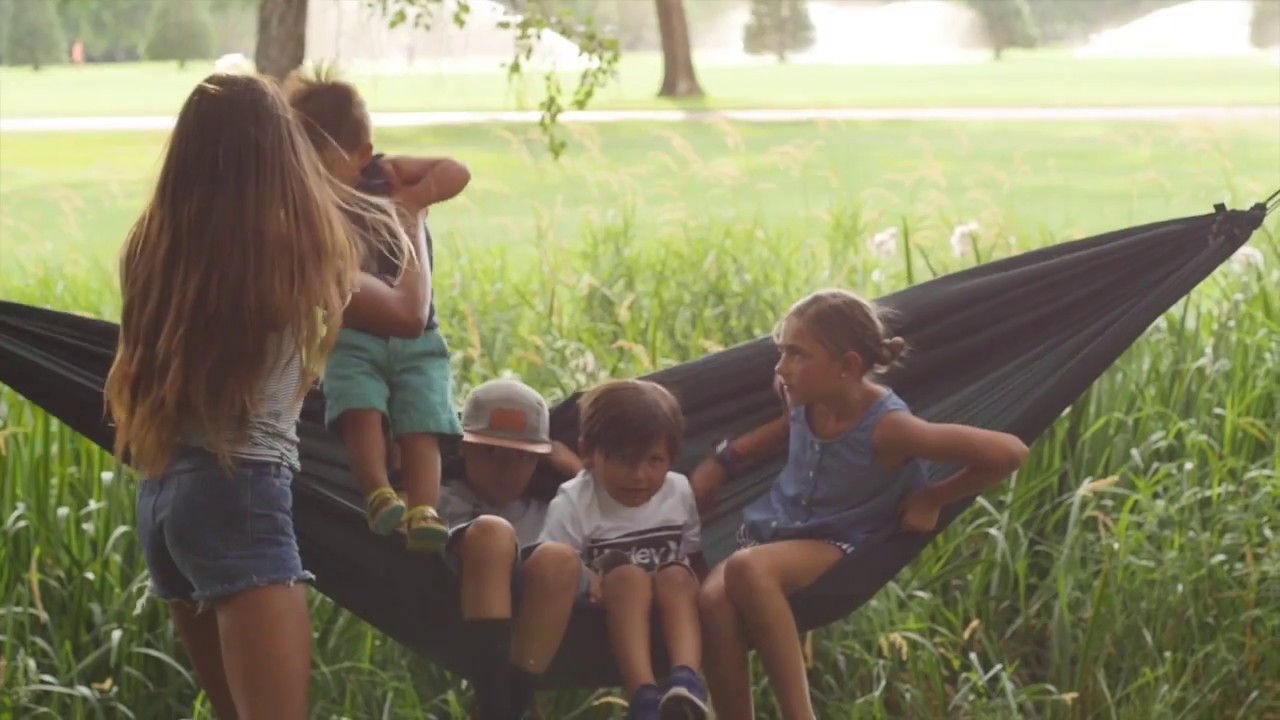 Treeo (Black) video thumbnail