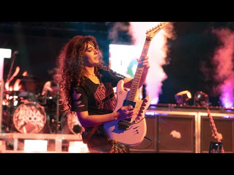 19 year old girl gets called on stage to play guitar with 80s rock band?!!??