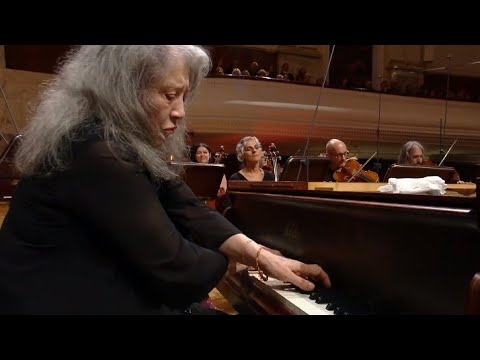 Martha Argerich - Beethoven Piano Concerto No.1 in C Major, Op.15 (2023)