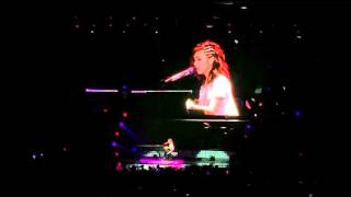 邓紫棋2015多伦多 - 多远都要在一起 (G.E.M. - Long Distance)