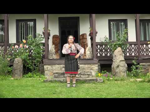 Alexandra Avram  - Țărăneasca