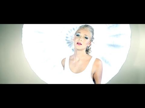 Dessie - Whatcha Got (Official Music Video)