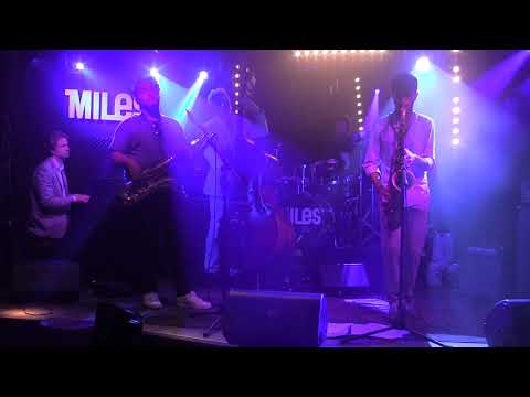 Alessandro Laura & Lucas Santana with Mitchell Damen Trio - Misty (E. Garner)