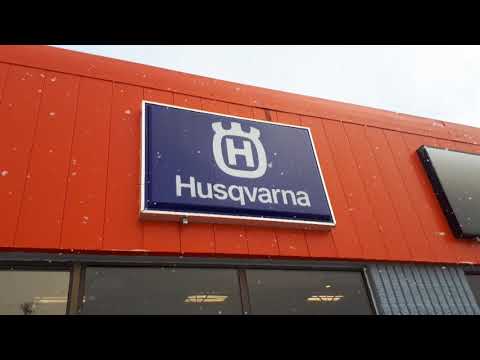 Husqvarna 320iB battery blower  at KeyAg Kubota