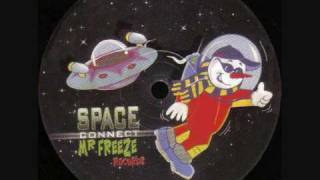 Interface 68 (LSDF) -Untitled- _B2_ (Mister Freeze 02)
