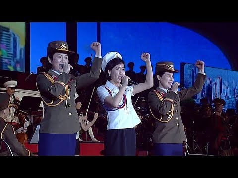 Moranbong Band - Advancing in socialism (전진하는 사회주의)