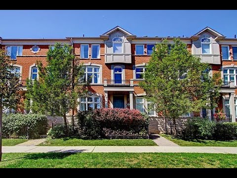Sold- 3 BDRM Townhouse on Helen St. in Vaughan