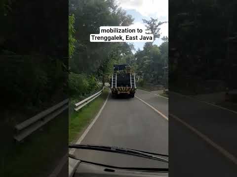 mobilization of asphalt paving equipment to Trenggalek, East Java