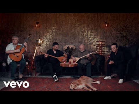 Telli Turnam (feat. Musa Eroğlu & Oğuz Aksaç) (Official Music Video)