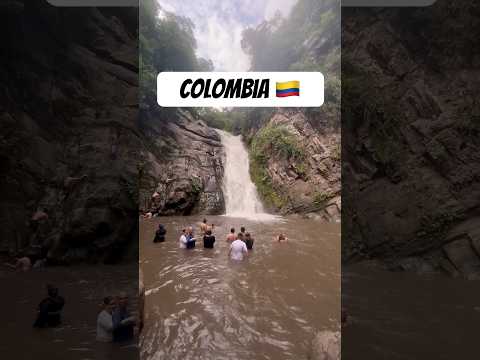 CASCADA SALTO DE LOS MICOS, Colombia