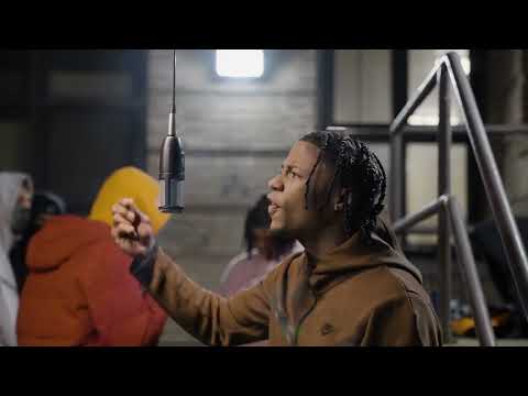 Yung Rez - Watty Freestyle (WhoRunItNYC Performance)