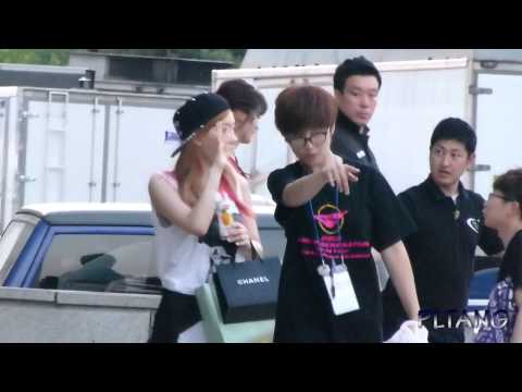 [HD Fancam] 130609 dork Taeyeon leaving venue