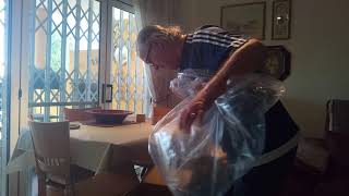Video thumbnail for UNBOXING HARLEY BENTON HB 80R guitar amp by ukeoholics