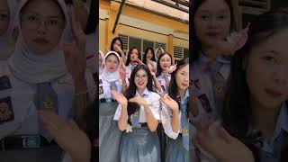 Download lagu DANCE TIKTOK PUTAR KE KIRI HAI NONA MANIS PUTAR LAH KE KIRI mp3