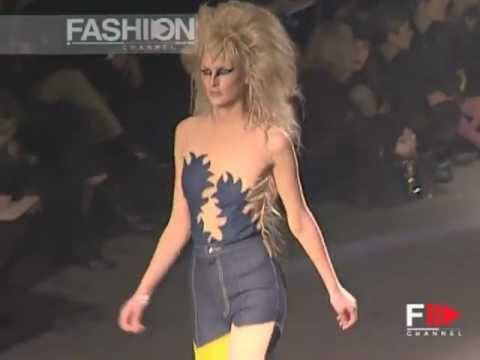 "Alexander Mcqueen" Autumn Winter 1997 1998 Paris 3 of 4 pret a porter woman by FashionChannel