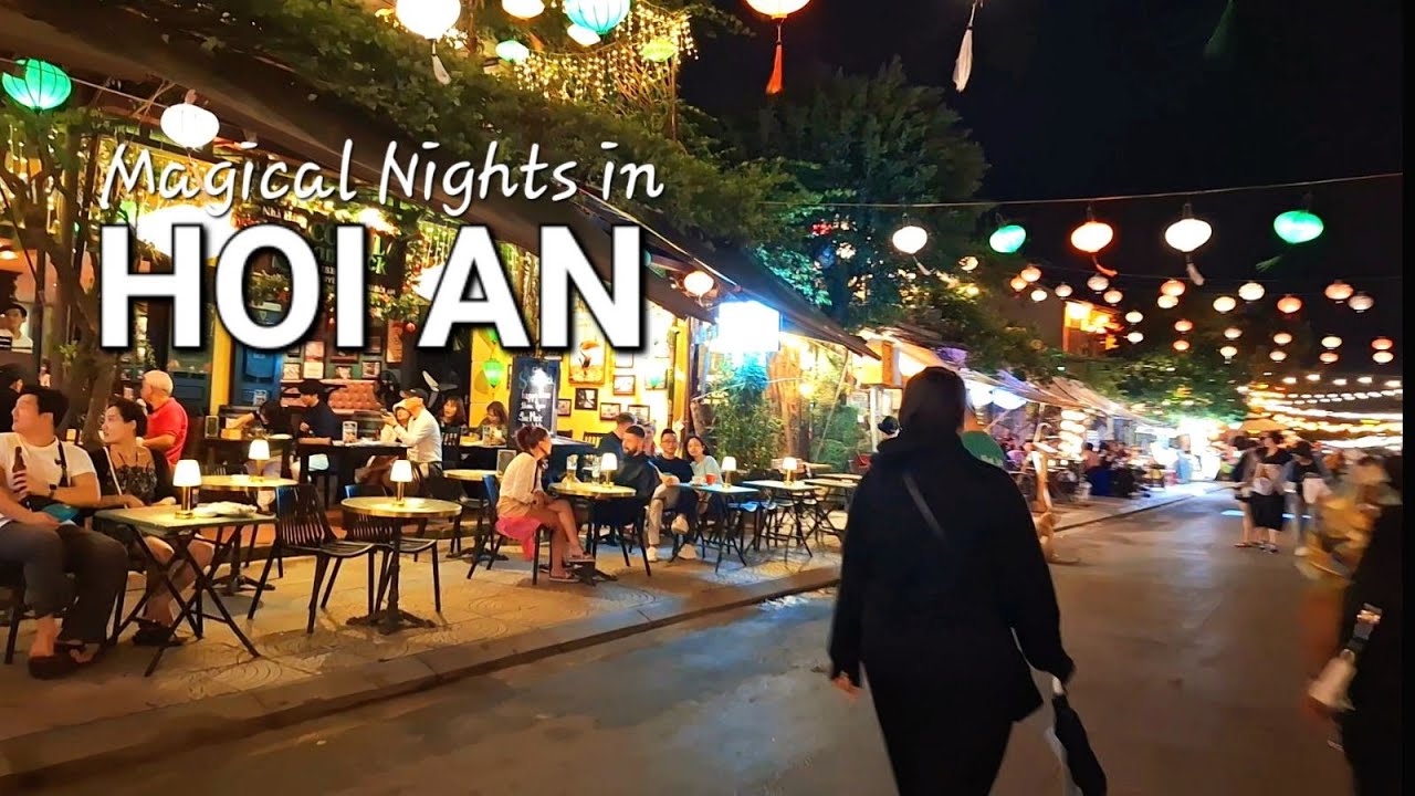 A tourist visits Hoi An Lune Center, admiring its artistic charm and cultural significance.